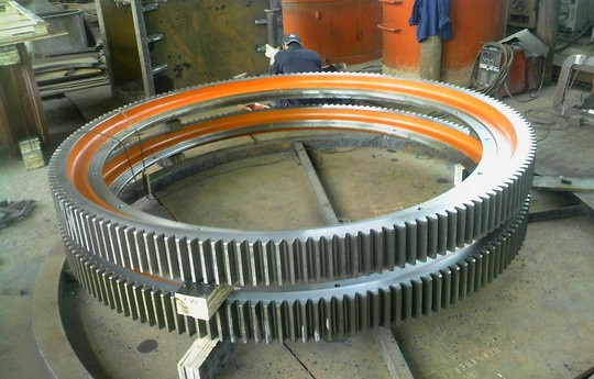Hợp kim GS42CrMo4 Thép đúc Big Mill Bánh răng Vòng răng Vòng răng