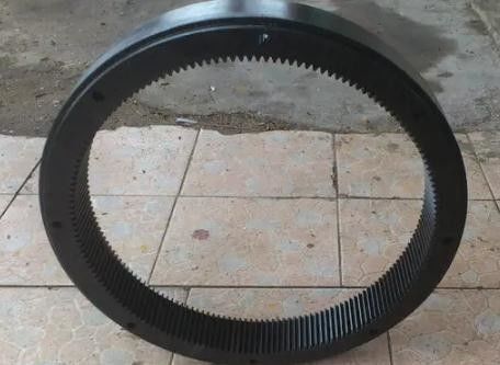 Spur Bánh răng vòng có đường kính lớn Mill Girth Gear Với ​​độ cứng 220 ~ 240