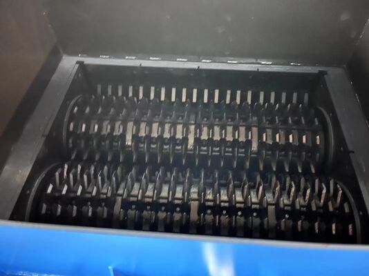 Rất thích nghi an toàn đáng tin cậy dễ bảo trì máy nghiền cuộn